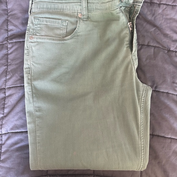 Bonobos - Picture 2 of 4